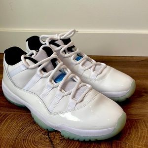 JORDAN 11 RETRO LOW US M9